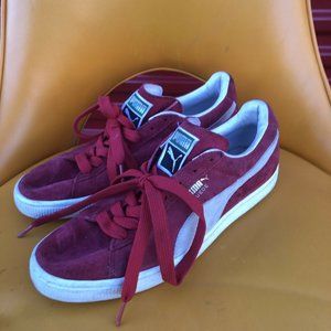 Men’s Size 8 Puma Casual Suede Sneakers High Risk